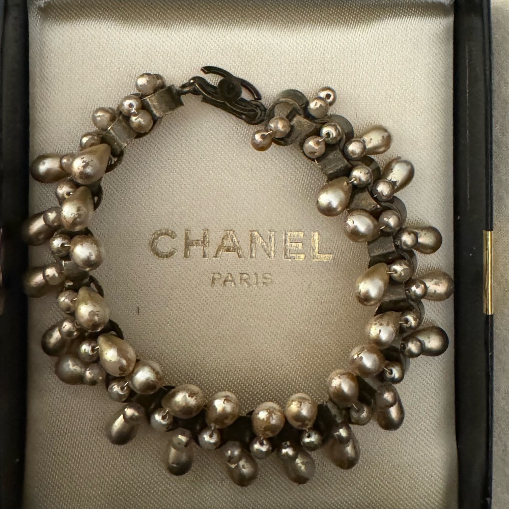 CHANEL BRACELET By VICTOIRE DE CASTELLANE Gold Iridescent